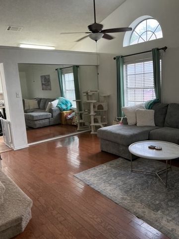 1408 Laguna Vista Way, Grapevine, TX 76051