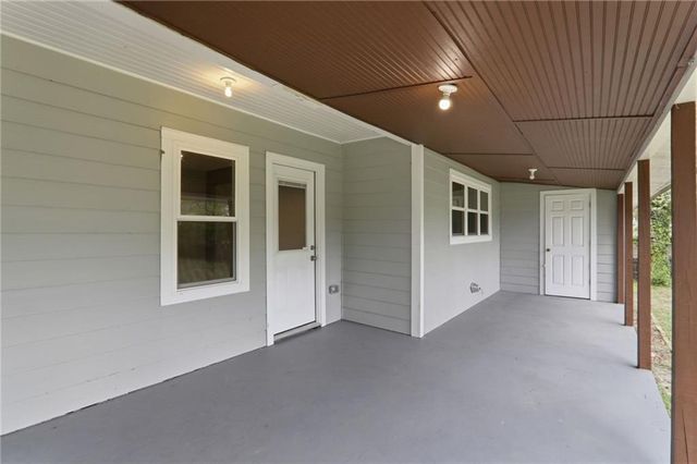 6538 N Sweetwater Road, Lithia Springs, GA 30122