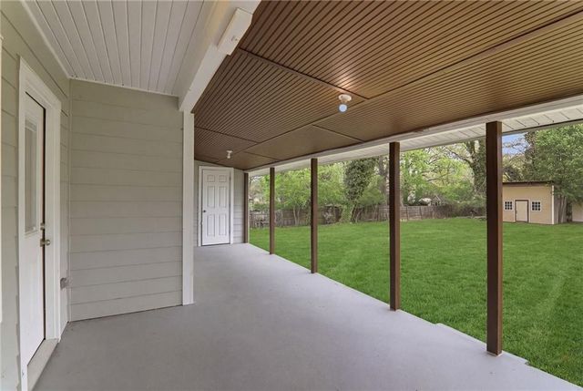 6538 N Sweetwater Road, Lithia Springs, GA 30122