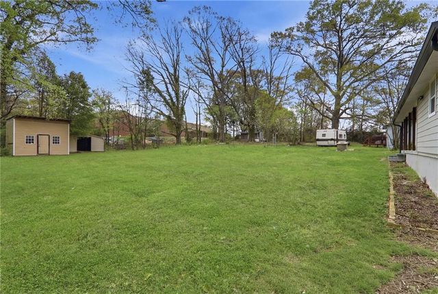 6538 N Sweetwater Road, Lithia Springs, GA 30122