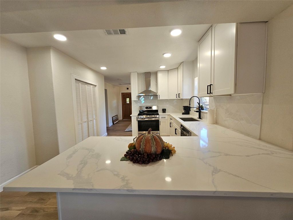 3126 Ohio Street, Baytown, TX 77520