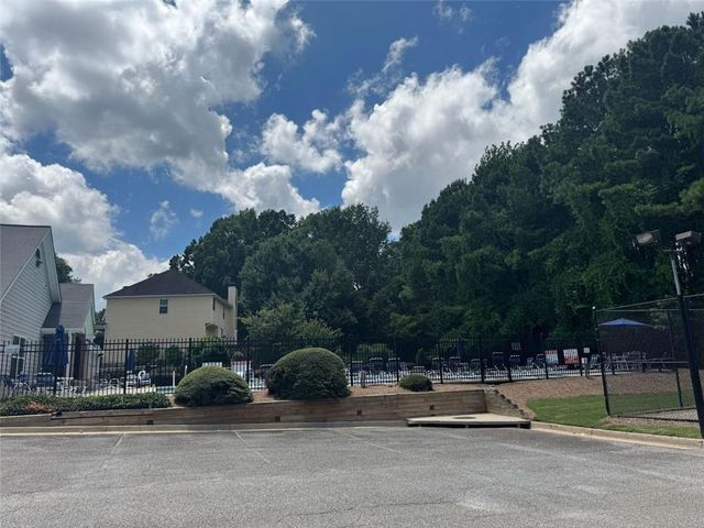 2537 Howell Farms NW Way, Acworth, GA 30101