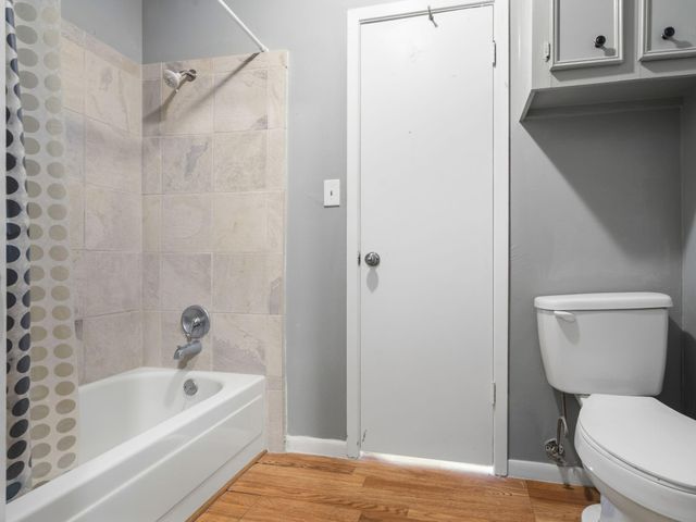 2931 Whitman Drive, Montgomery, TX 77356