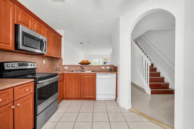 3169 SW 129th Terrace 164, Miramar, FL 33027