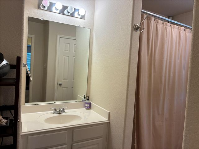 13915 Early Dew Court, Houston, TX 77045