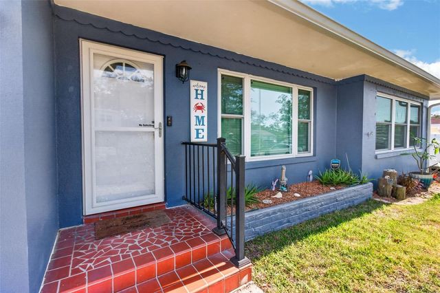 1525 LEVERN STREET, Clearwater, FL 33755