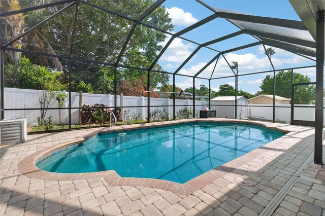 1525 LEVERN STREET, Clearwater, FL 33755