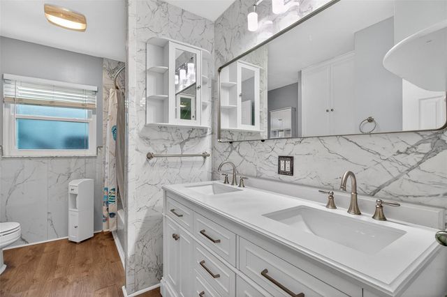 1525 LEVERN STREET, Clearwater, FL 33755