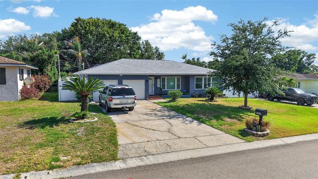 1525 LEVERN STREET, Clearwater, FL 33755