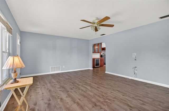 1525 LEVERN STREET, Clearwater, FL 33755