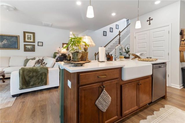 1727 Geyser Court, Graham, NC 27253