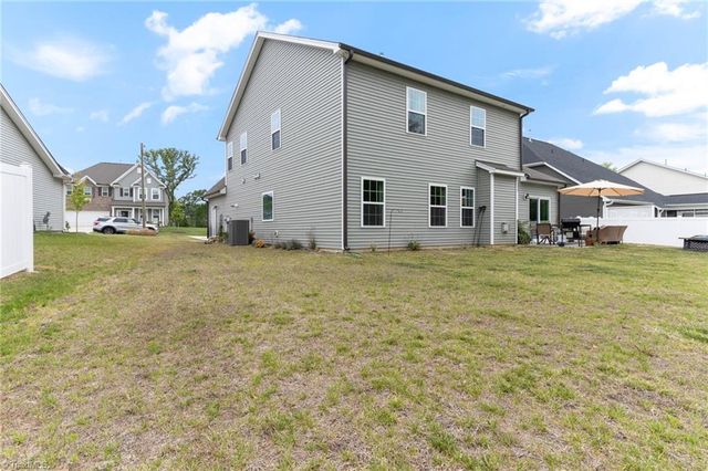 1727 Geyser Court, Graham, NC 27253