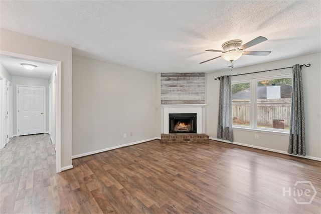 173 Hope Creek Drive, Richmond Hill, GA 31324