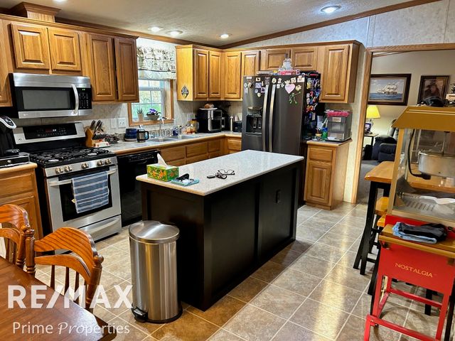 11063 W Aspen Lane, Clio, MI 48420