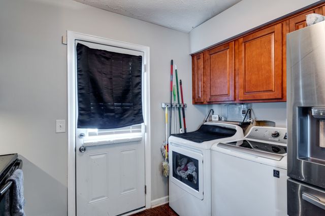 2309 Benay Rd, Nashville, TN 37214