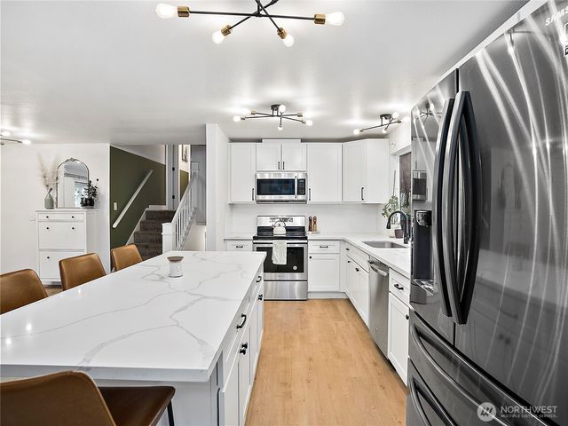 9201 78th Street SW, Lakewood, WA 98498