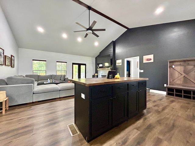 98 Spring View Drive, Somerset, KY 42503