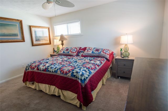 1205 Bay Street, Crystal Beach, TX 77650