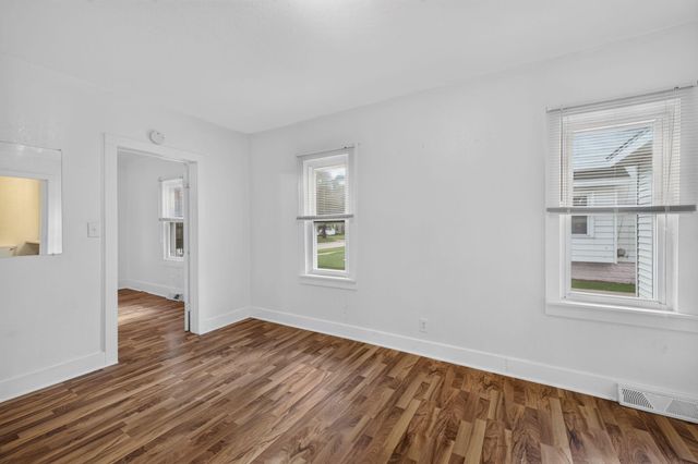 1842 Mills Avenue, North Muskegon City, MI 49445