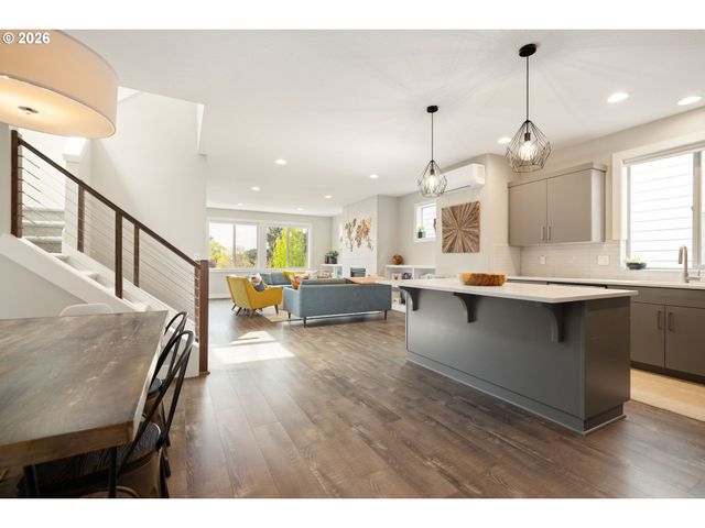 7513 Sw STEINBACH Ter, Beaverton, OR 97007