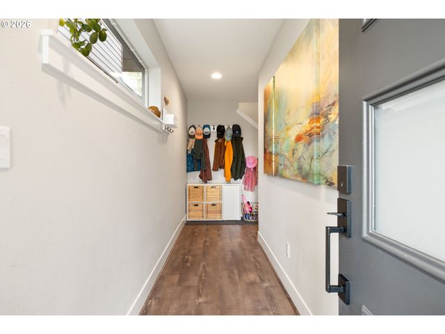 7513 Sw STEINBACH Ter, Beaverton, OR 97007