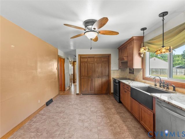 4605 Monaco Dr, Sandston, VA 23150