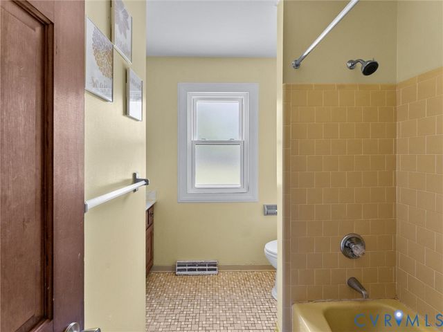 4605 Monaco Dr, Sandston, VA 23150