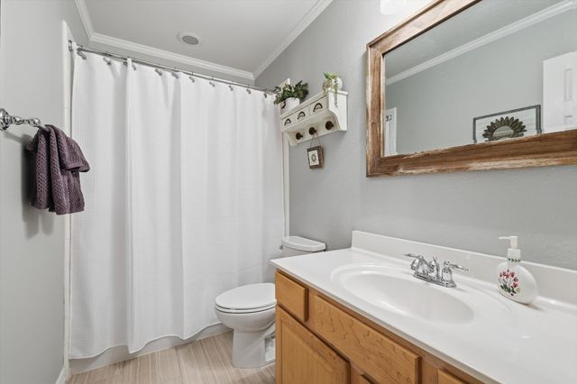 6940 Shoreway Drive, Grand Prairie, TX 75054