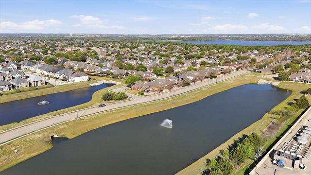 6940 Shoreway Drive, Grand Prairie, TX 75054