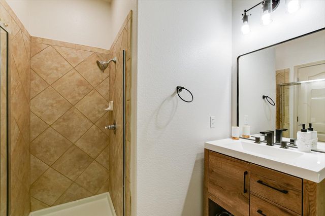 2300 Aldworth DR, Cedar Park, TX 78613