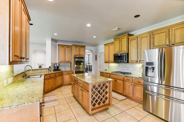 2300 Aldworth DR, Cedar Park, TX 78613