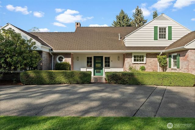 11309 Clovercrest Drive SW, Lakewood, WA 98499