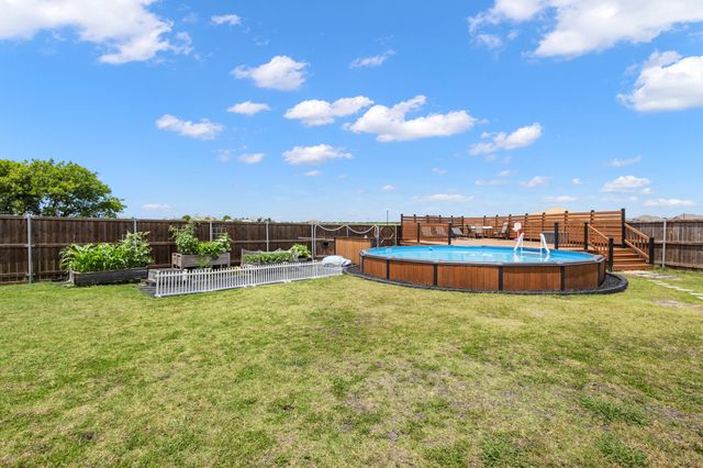 413 Green Court, Josephine, TX 75173