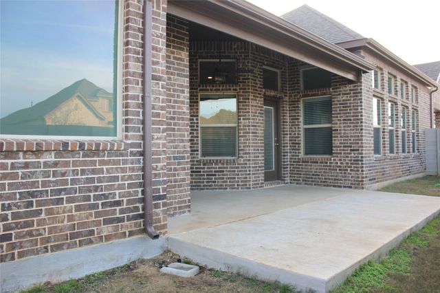 940 Parkside Drive, Argyle, TX 76226