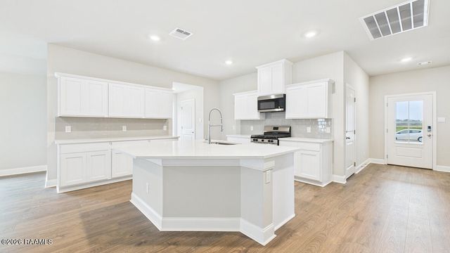 121 Top Ridge Road, Duson, LA 70529