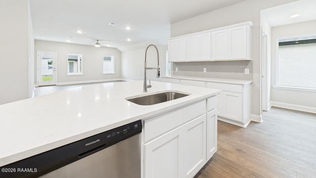 121 Top Ridge Road, Duson, LA 70529