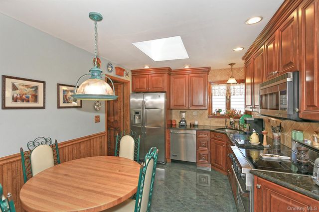 1989 Charles Street, Bellmore, NY 11710