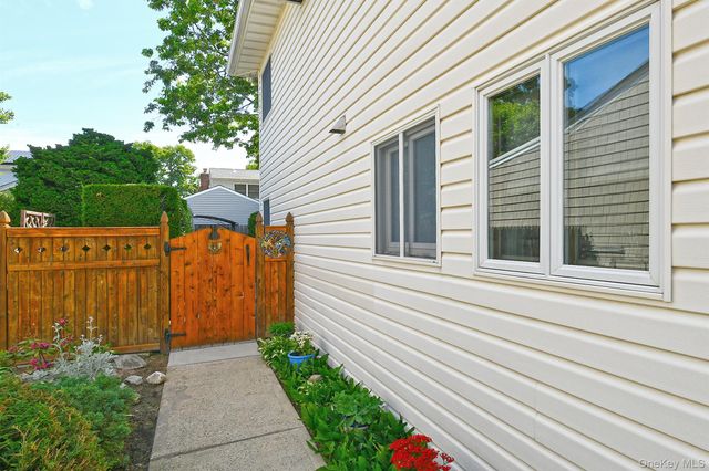 1989 Charles Street, Bellmore, NY 11710