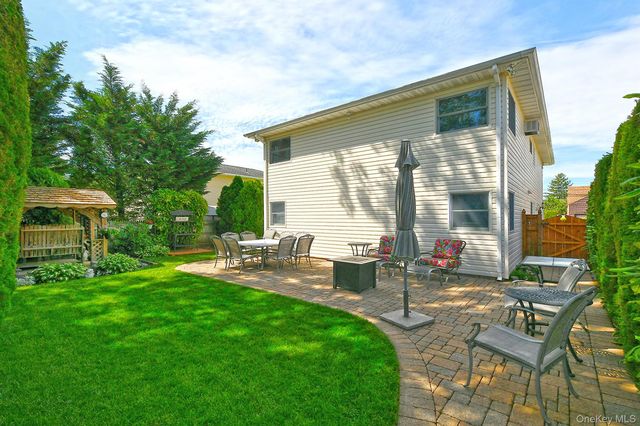 1989 Charles Street, Bellmore, NY 11710