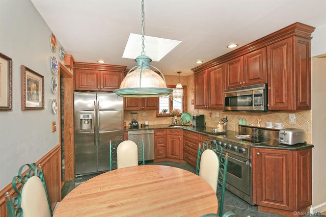 1989 Charles Street, Bellmore, NY 11710