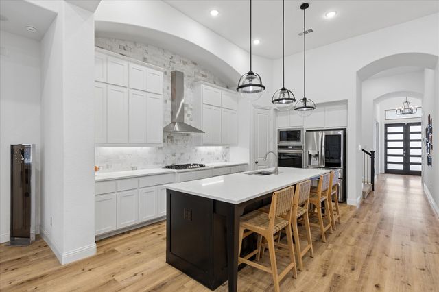 2301 Sandlin Drive, Fort Worth, TX 76008