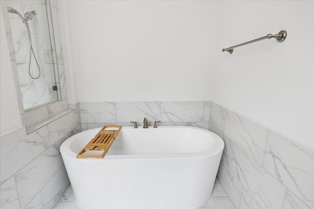 2301 Sandlin Drive, Fort Worth, TX 76008