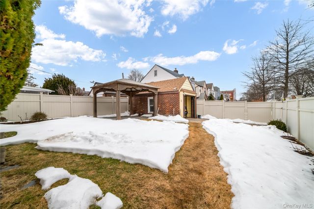 248-21 87th Avenue, Bellerose, NY 11426