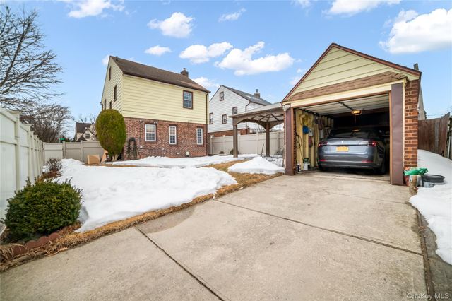 248-21 87th Avenue, Bellerose, NY 11426