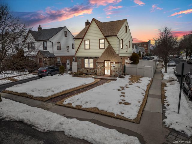 248-21 87th Avenue, Bellerose, NY 11426