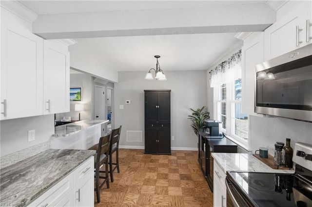 409 Elmont RD, Virginia Beach, VA 23452
