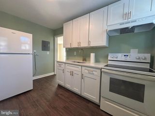 100 CLEVELAND AVE, Talleyville, DE 19803