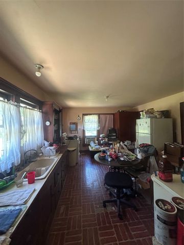 598 FM 195, Clarksville, TX 75426