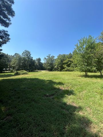 598 FM 195, Clarksville, TX 75426