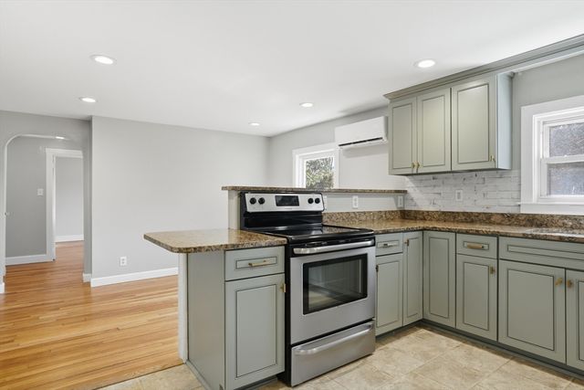 207 Salem Street, Wilmington, MA 01887